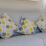 Διαμέρισμα Cozy Retreat With Patio Steps From Alcazar
