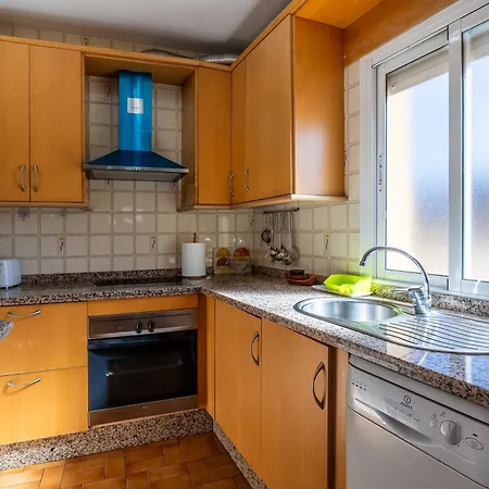 Appartamento Cozy Retreat With Patio Steps From Alcázar